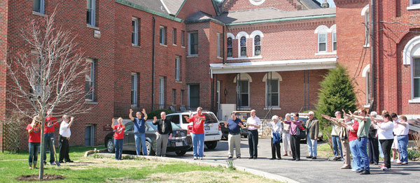 Sr-Beata-tree-blessing-Benedictine