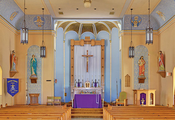 st-mary-brussels-church-interior-co