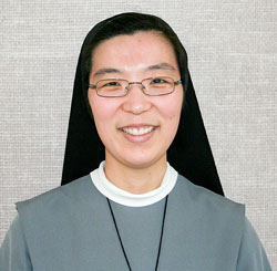 mother-m-maximilia-um
